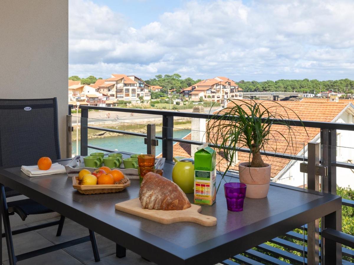 Superbe Neuf A Deux Pas De La Avec Balcon Et Parking Prive A - Fr-1-239-387