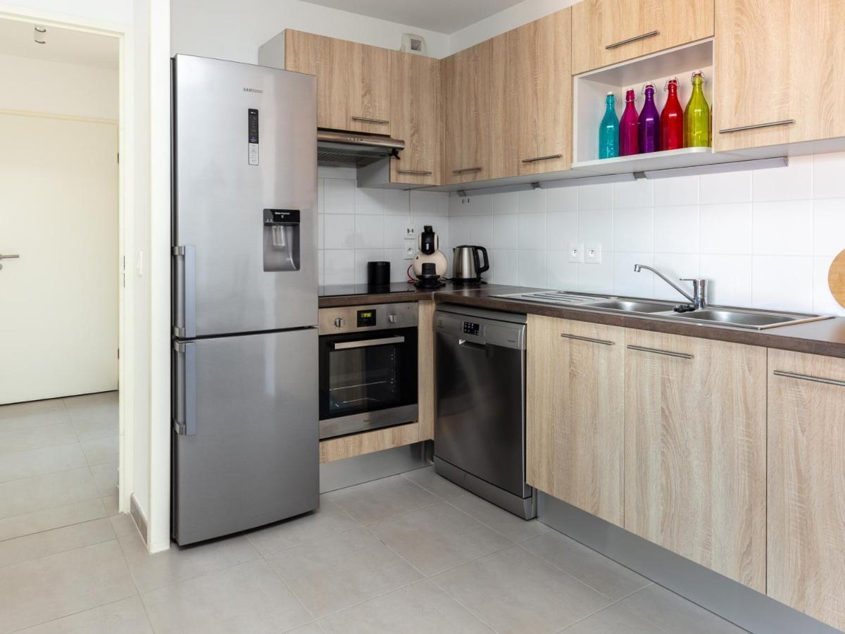 Apartment Superbe Neuf A Deux Pas De La Avec Balcon Et Parking Prive A - Fr-1-239-387